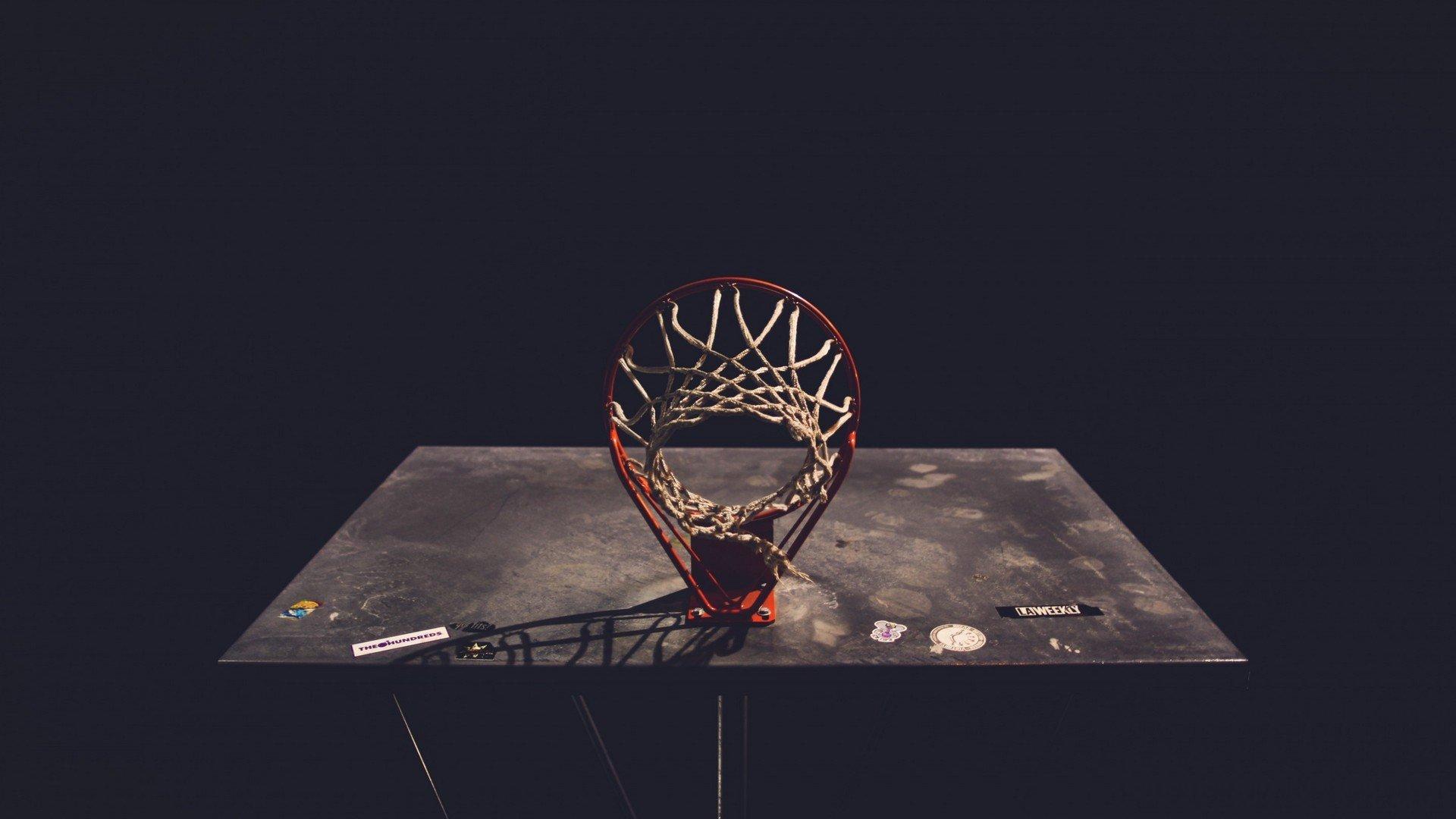 传奇谢幕,足球巨星李明荣耀退役仪式感动全场