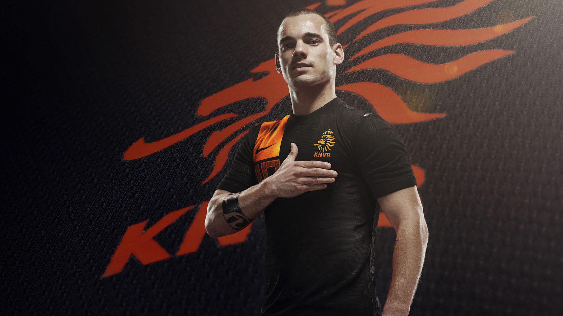 德甲联赛激战正酣，拜仁慕尼黑紧追勒沃库森争冠悬念迭起